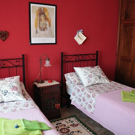 Apartmán A Casa Di Franci Parma Exteriér fotografie