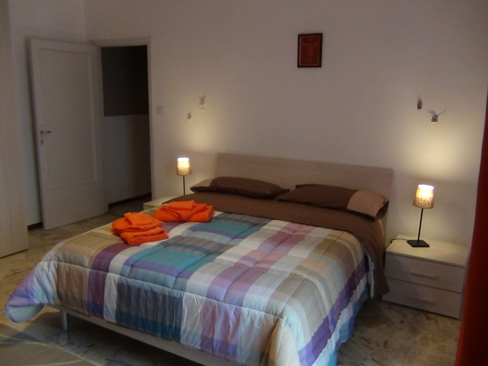 Apartmán A Casa Di Franci Parma Exteriér fotografie