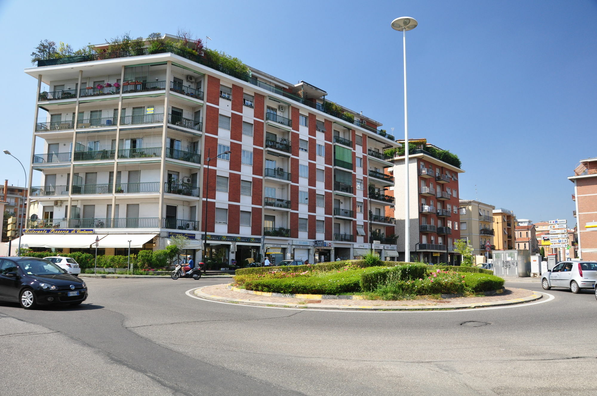 Apartmán A Casa Di Franci Parma Exteriér fotografie