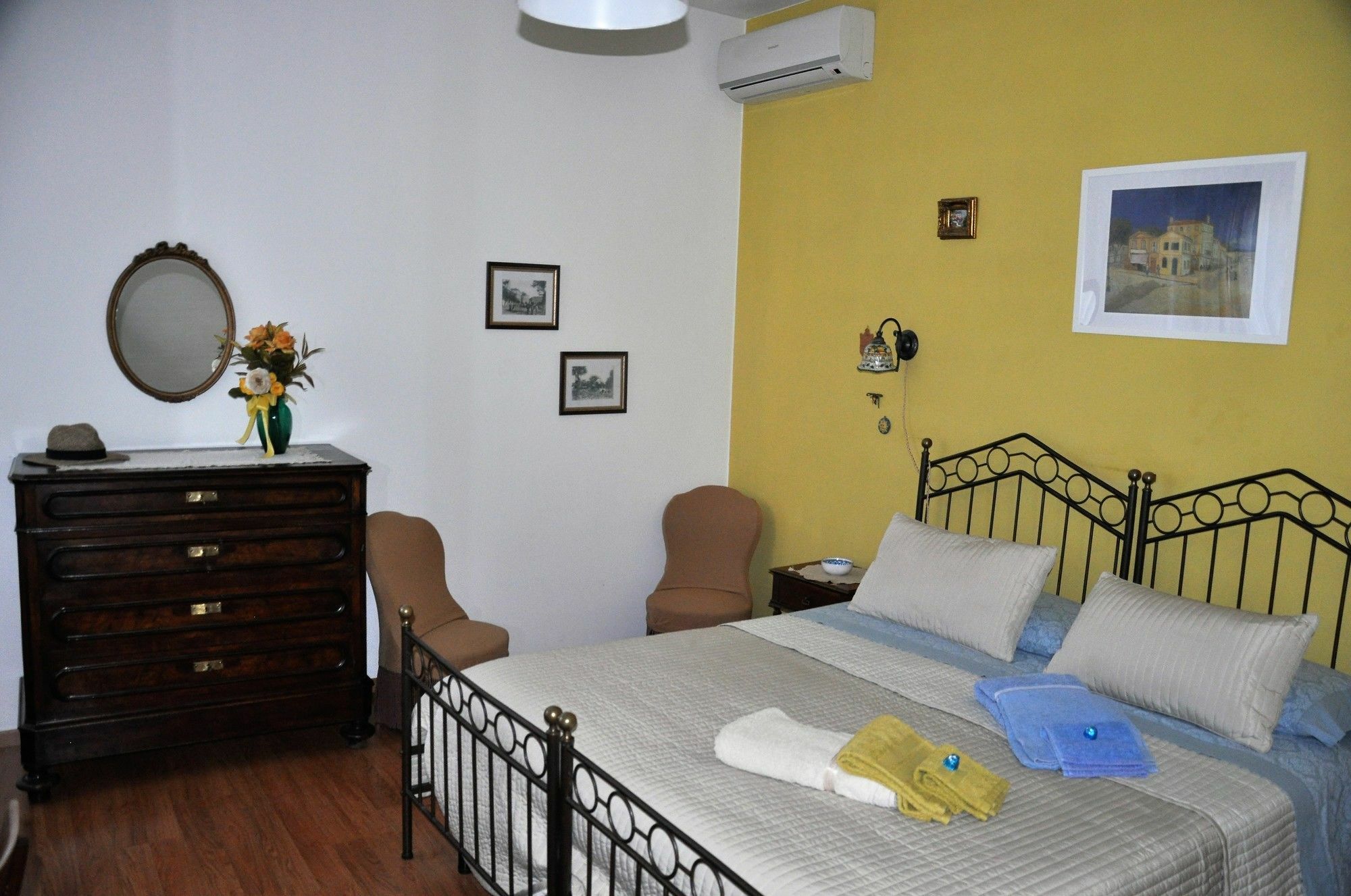 Apartmán A Casa Di Franci Parma Exteriér fotografie